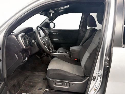 Certified 2023 Toyota Tacoma TRD Off-Road image 4