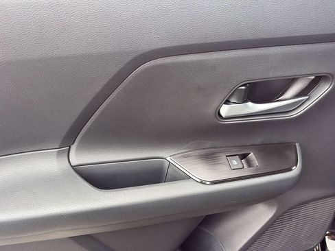 New 2026 Nissan Kicks SV w/ Cold Weather Package FWD image 25