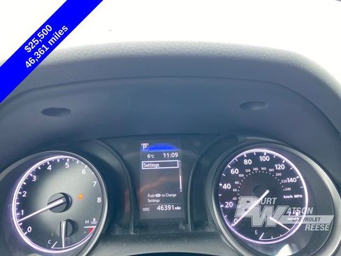 Used 2024 Toyota Camry SE image 19