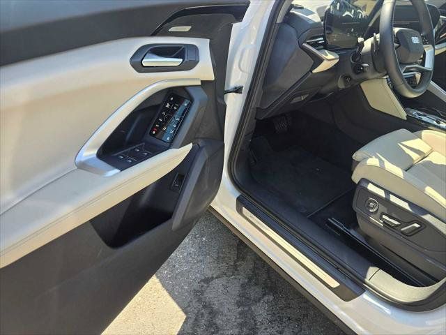 Used 2025 Audi Q5 Premium Plus AWD/4WD image 23