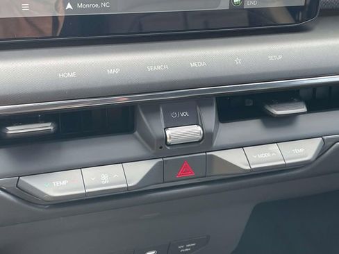 New 2026 Kia EV9 Land image 39