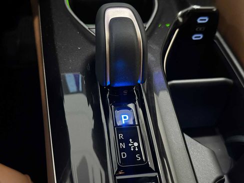 New 2026 Toyota Crown Signia Limited image 16