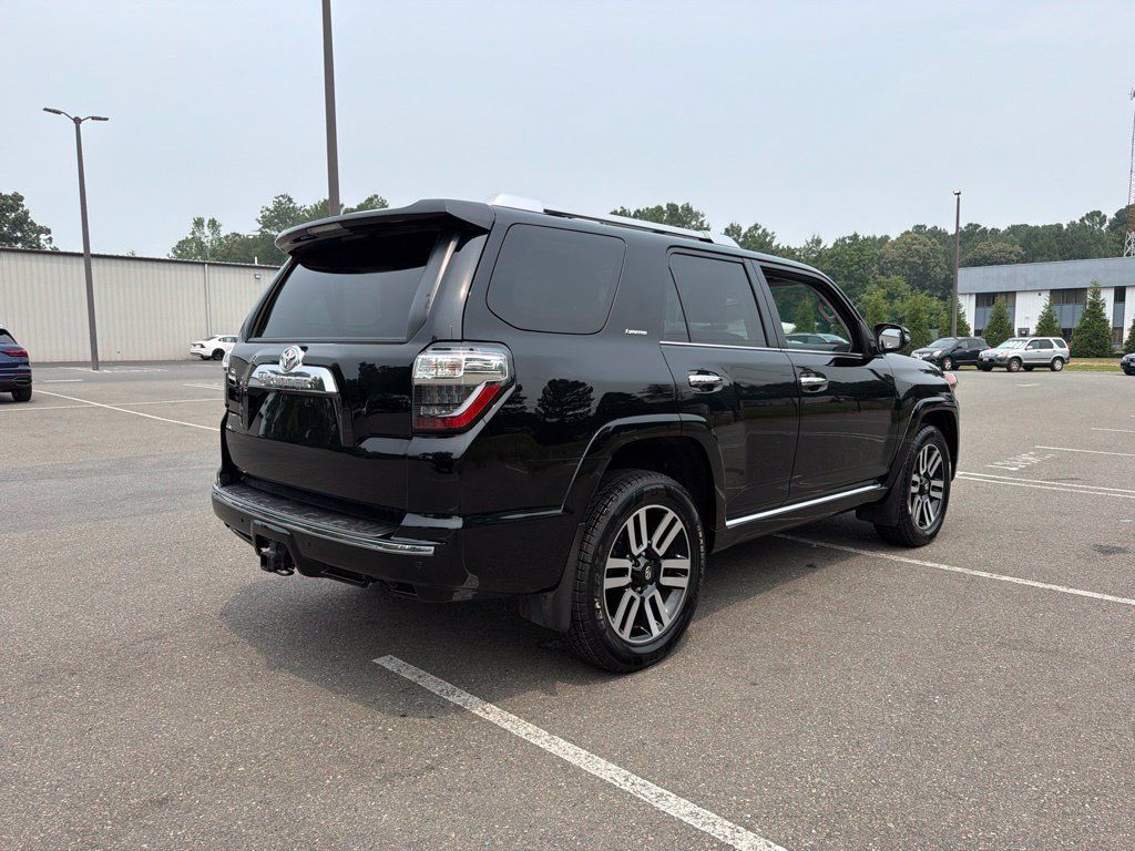 Used 2024 Toyota 4Runner Limited AWD/4WD image 8