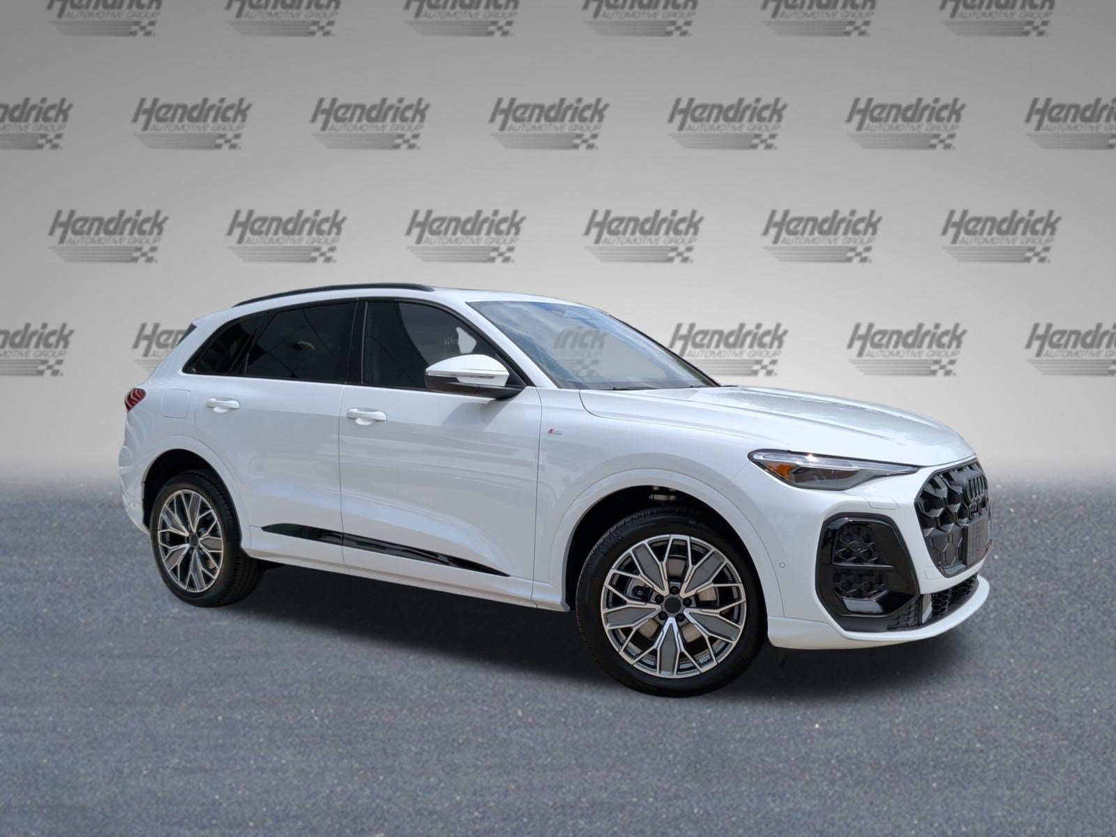 New 2026 Audi Q5 Premium Plus AWD/4WD image 2