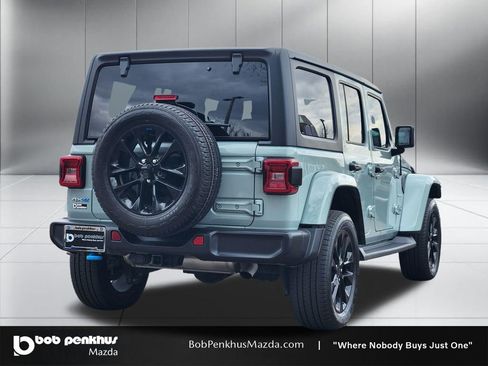 Used 2023 Jeep Wrangler Unlimited Sahara w/ Cold Weather Group image 25