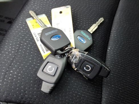 Used 2016 Subaru Legacy 2.5i Premium w/ Popular Package #3 image 40