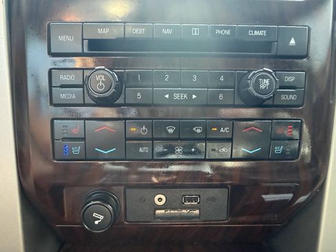 Used 2012 Ford F150 Lariat w/ Lariat Chrome Pkg AWD/4WD image 17