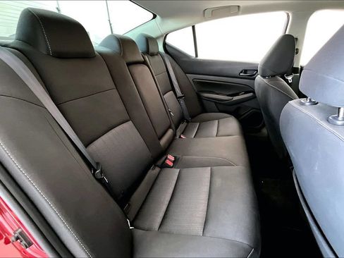 Used 2023 Nissan Altima 2.5 SV w/ SV Premium Package FWD image 30