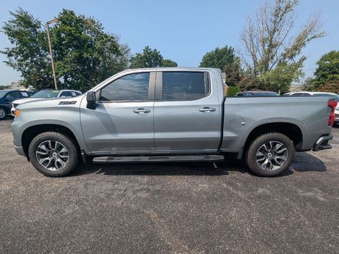 Used 2025 Chevrolet Silverado 1500 RST AWD/4WD image 5