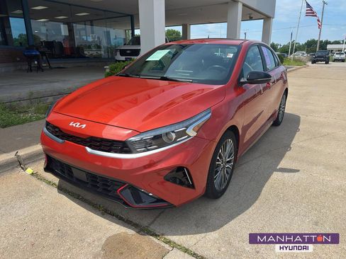 Used 2022 Kia Forte GT-Line w/ GT-Line Premium Package FWD image 1