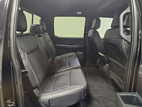 Used 2024 Ford F150 Lariat w/ FX4 Off-Road Package image 17