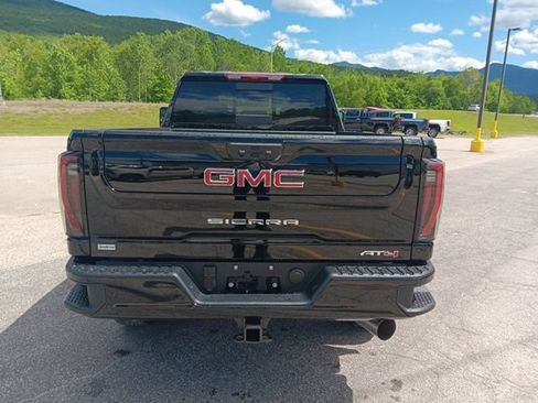 New 2026 GMC Sierra 2500 AT4 AWD/4WD image 26