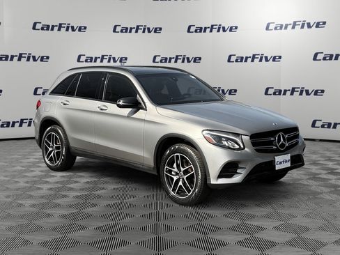 Used 2019 Mercedes-Benz GLC 300 4MATIC image 8