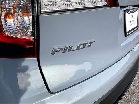 Used 2022 Honda Pilot TrailSport image 32