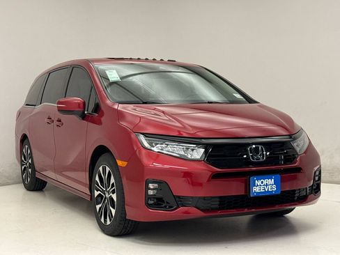 New 2026 Honda Odyssey Elite image 4