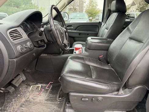 Used 2013 Chevrolet Silverado 1500 LTZ w/ LTZ Plus Package image 12