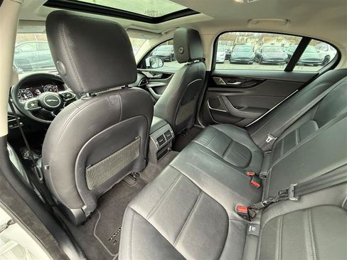 Used 2020 Jaguar XE S RWD image 25