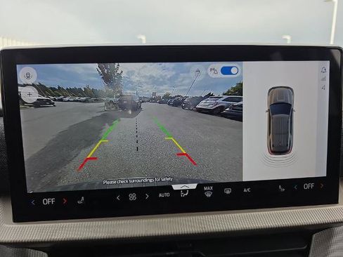 Certified 2025 Ford Explorer Active AWD/4WD image 28