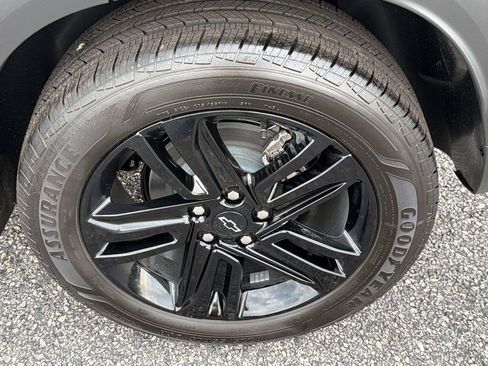 New 2026 Chevrolet Trax ACTIV w/ Sunroof Package FWD image 13