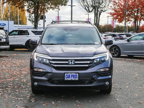 Used 2017 Honda Pilot Touring image 3