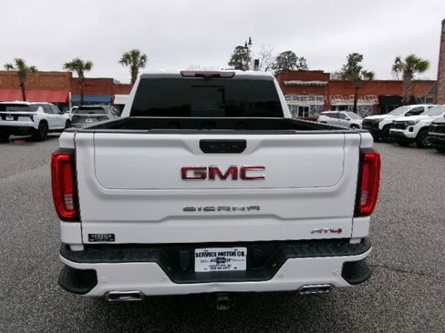 Used 2023 GMC Sierra 1500 AT4 w/ AT4 Premium Package image 4