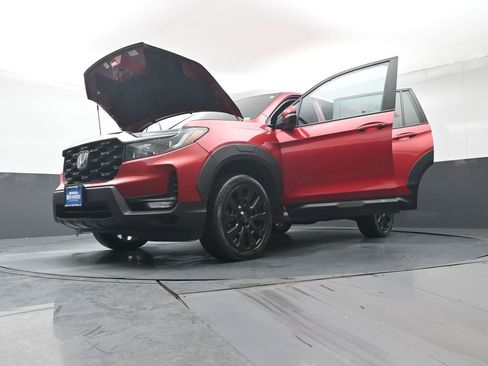 Certified 2023 Honda Passport EX-L image 48