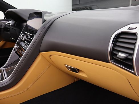 Used 2020 BMW M8 Convertible w/ M Driver's Package image 38