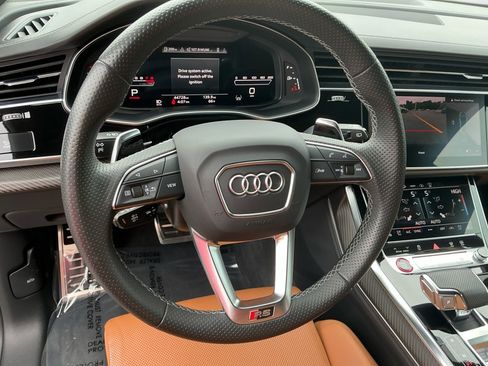 Used 2022 Audi RS Q8 image 12