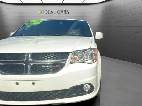 Used 2019 Dodge Grand Caravan SXT FWD image 26