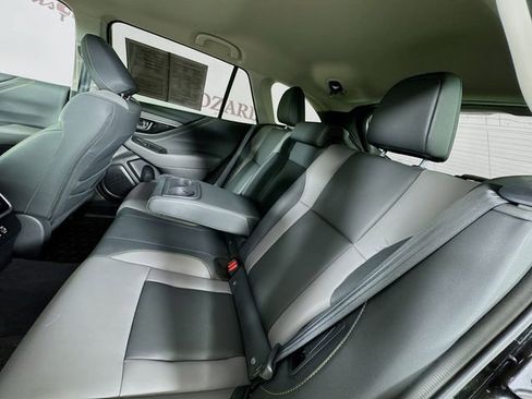 Used 2025 Subaru Outback Onyx Edition w/ Popular Package #2 image 29