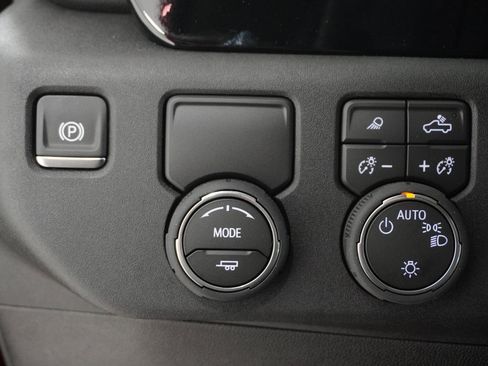 New 2026 Chevrolet Silverado 1500 LT w/ Texas Edition Plus RWD image 16