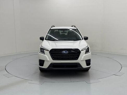 Used 2023 Subaru Forester AWD/4WD image 9