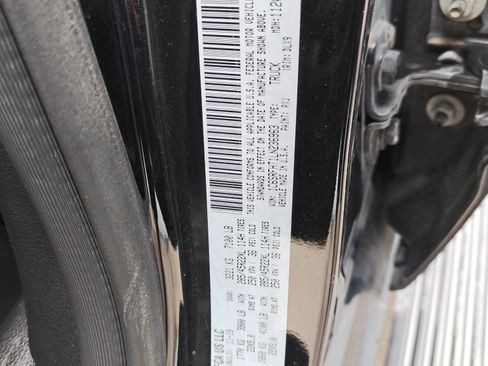 Used 2020 RAM 1500 Limited AWD/4WD image 25