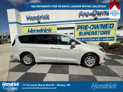 Used 2020 Chrysler Pacifica Touring