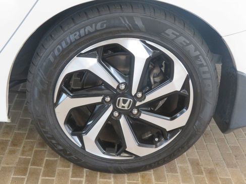 Used 2016 Honda Accord EX-L image 8