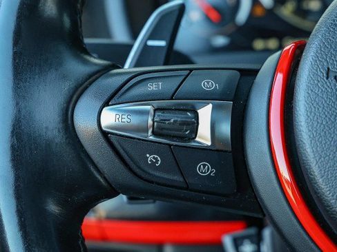 Used 2015 BMW X6 M image 24