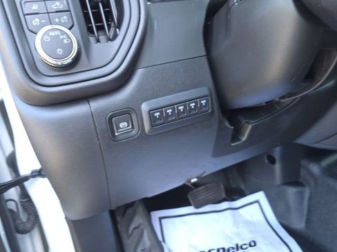 New 2024 GMC Sierra 3500 Pro w/ Convenience Package image 18
