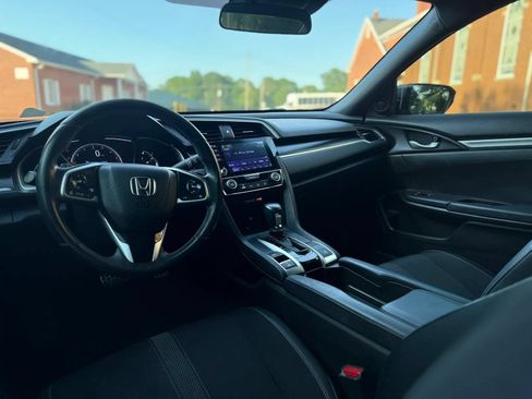 Used 2019 Honda Civic Sport image 10