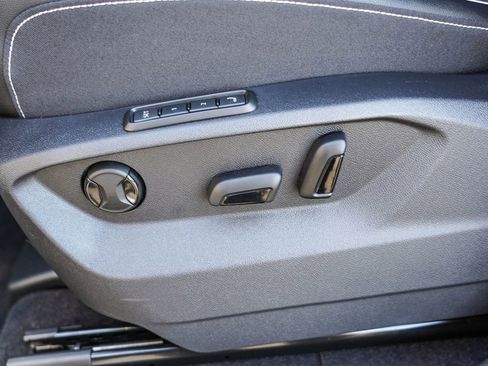 New 2026 Volkswagen Atlas SEL Premium R-Line image 31