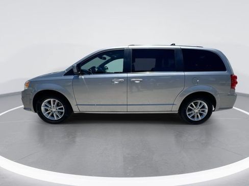 Used 2019 Dodge Grand Caravan SXT FWD image 8