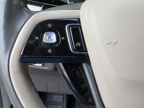 Used 2020 Lincoln Corsair FWD w/ Equipment Group 101A image 32