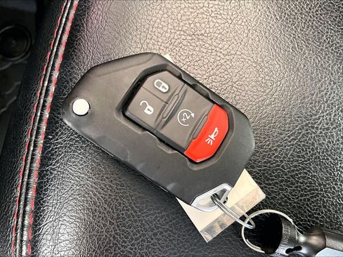 Used 2021 Jeep Wrangler Unlimited Rubicon AWD/4WD image 15