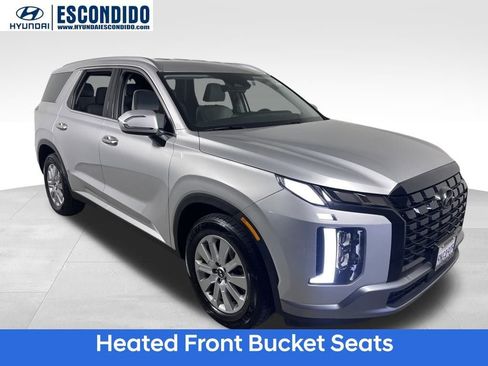 Certified 2025 Hyundai Palisade SEL image 8