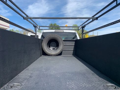 Used 2015 RAM 3500 Tradesman image 29