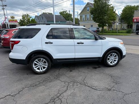Used 2015 Ford Explorer 4WD image 4