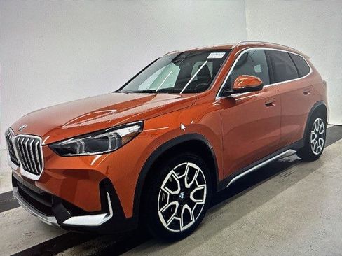 Used 2025 BMW X1 xDrive28i image 1