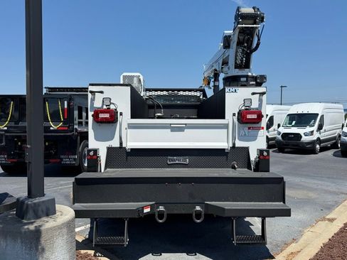 New 2026 Ford F750 2WD SuperCab Super Duty image 11