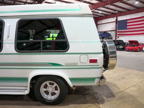 Used 1993 GMC G2500 Vandura RWD image 5