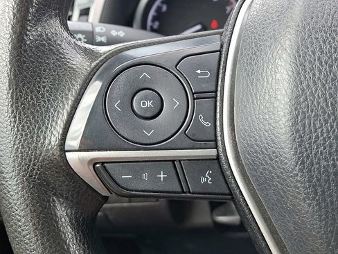 Used 2021 Toyota Camry LE FWD image 21