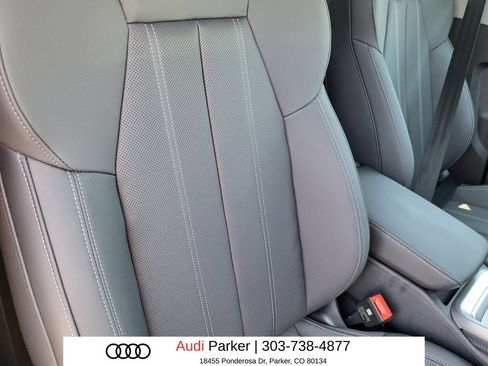 Used 2025 Audi Q5 Premium Plus w/ Premium Plus AWD/4WD image 14
